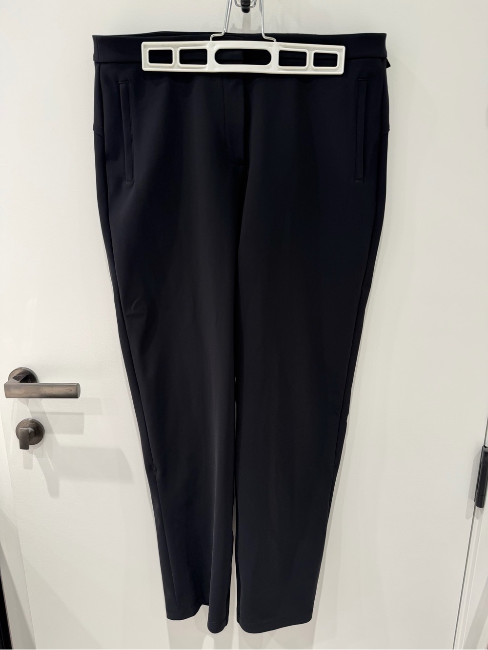 Lululemon Women’s Black Stretch Pants